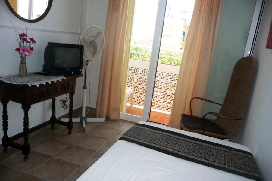 Hostal Yebisah Santa Eulária des Riu Exterior foto